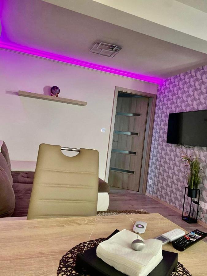 Hajnal Apartman Apartment Szeged Ngoại thất bức ảnh