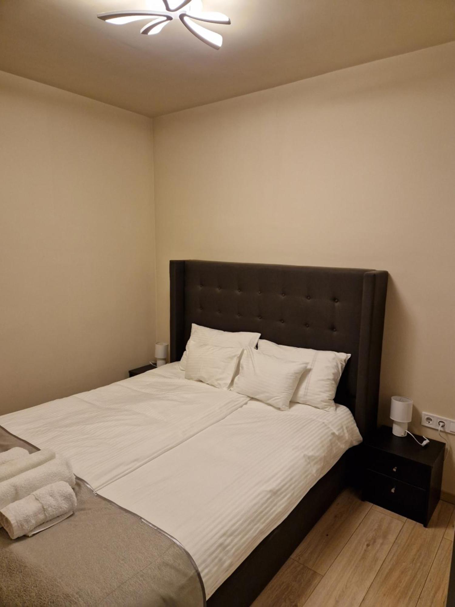 Hajnal Apartman Apartment Szeged Phòng bức ảnh