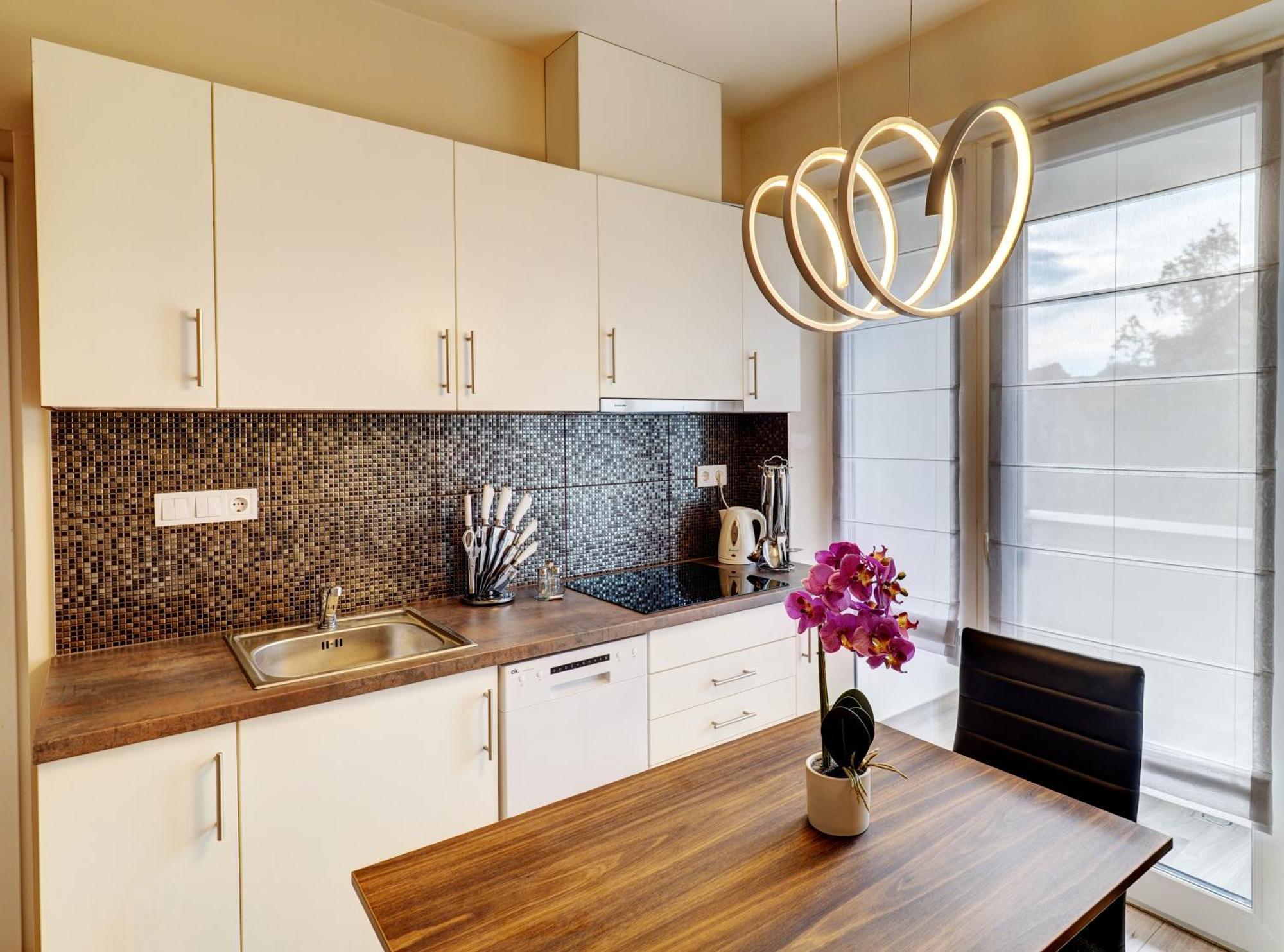 Hajnal Apartman Apartment Szeged Phòng bức ảnh